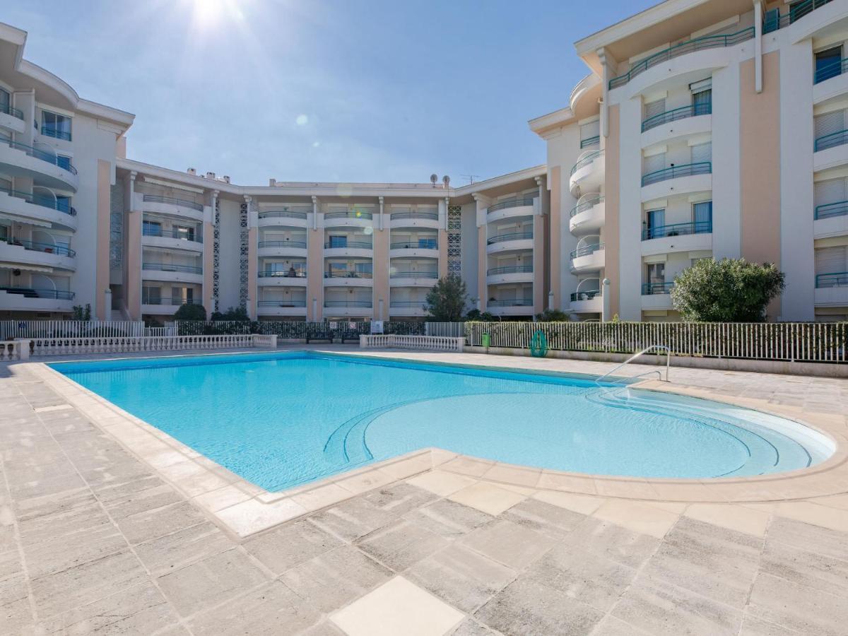 Apartment Le Borghese By Interhome Frejus Luaran gambar